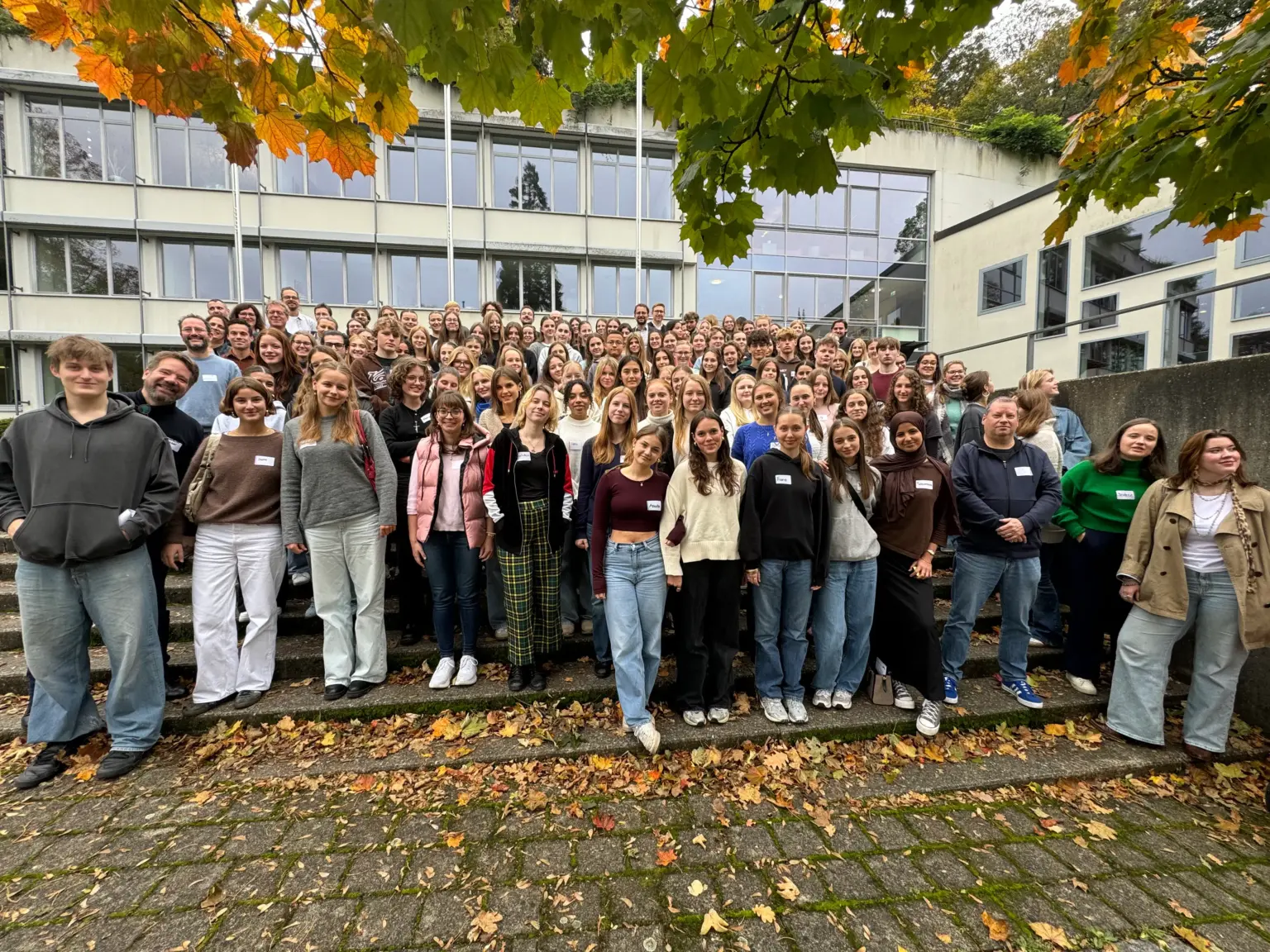 Schulstiftung Freiburg Aktuelles Gipfeltreffen Schuelerinnen