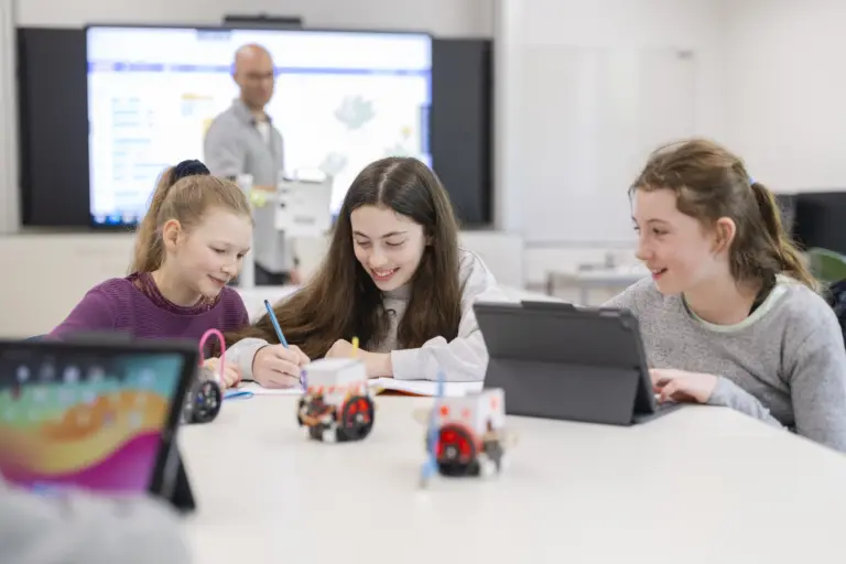 Schulstiftung Freiburg Klassenzimmer KL 6 Digitalisierung