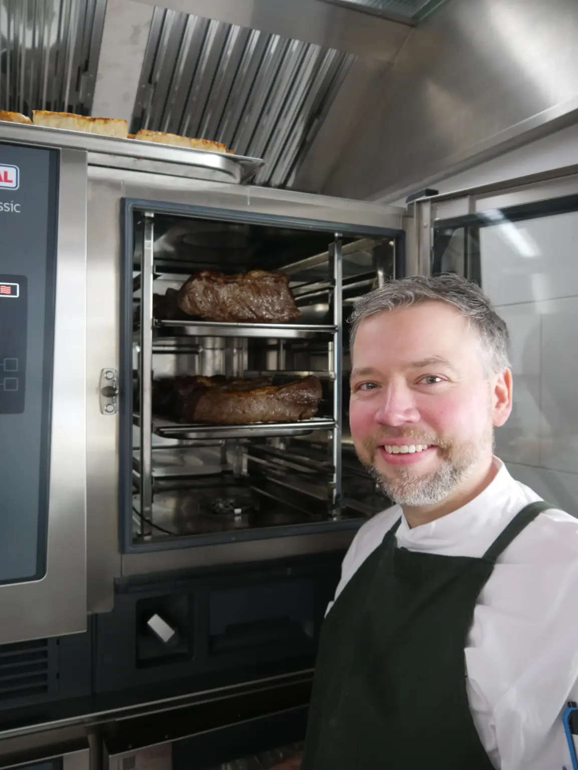 Schulstiftung Freiburg Mensa Koch