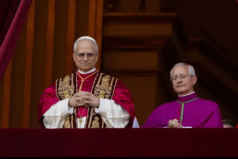 Schulstiftung Freiburg Papst Leo