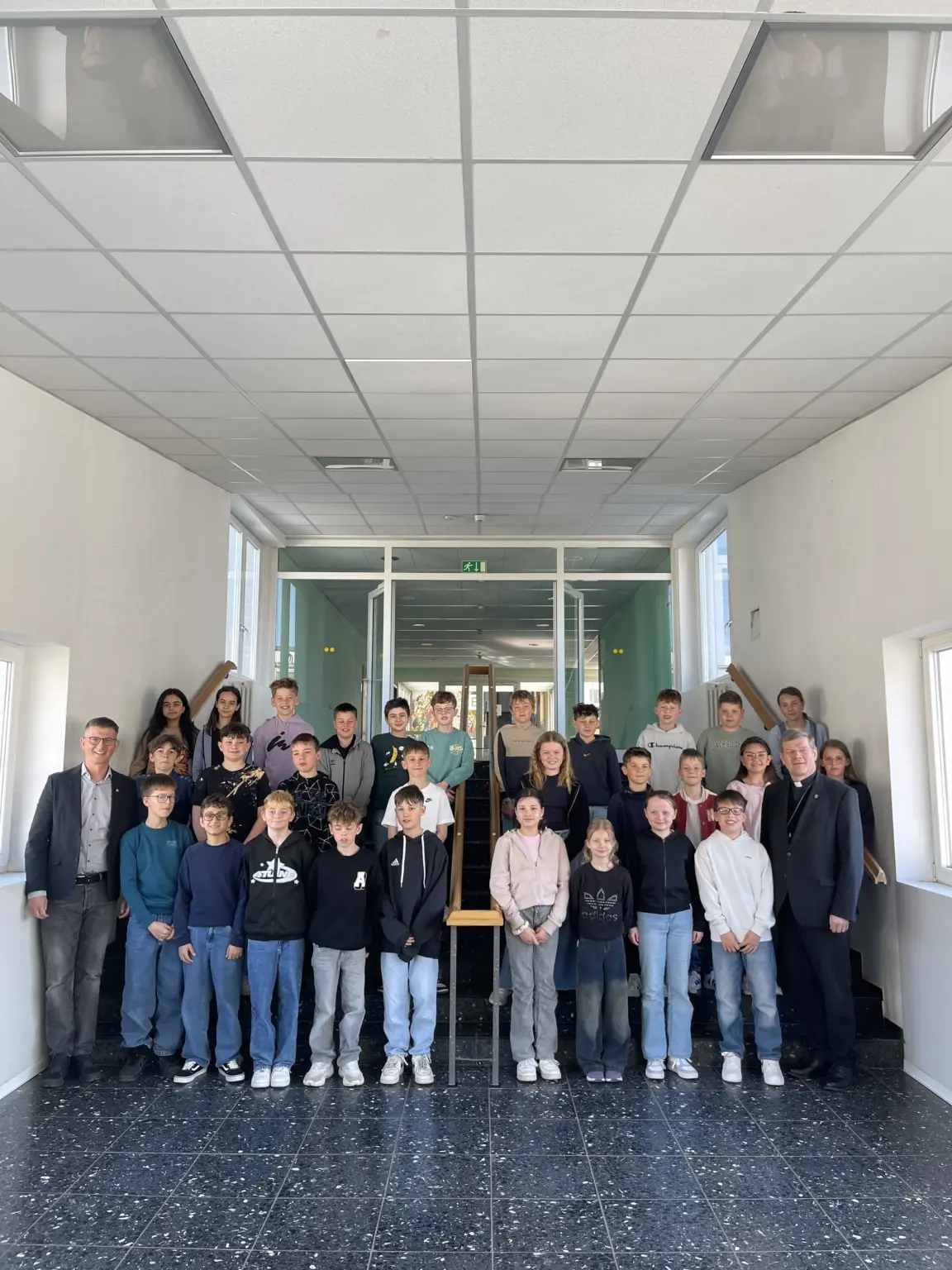 Schulstiftung Freiburg Sigmaringen Erzbischof Gruppe2