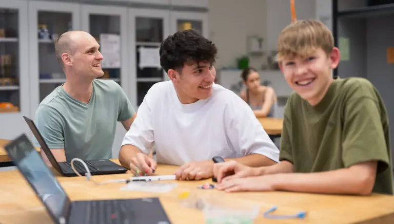 Schulstiftung Freiburg Technik Klostersch. v. Hl Grab Baden B. Jun25