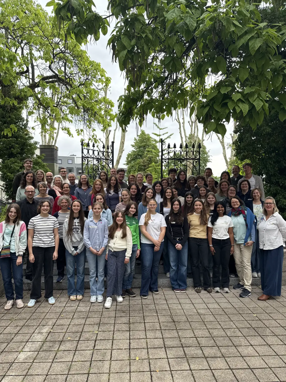 Schulstiftung Freiburg fnlp Gruppenbild